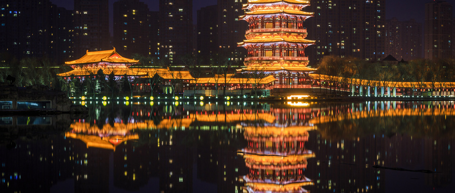 月旅游去哪里好
