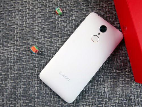 性价比最好的双卡双待双通手机(599元的双卡双待全网通手机)(4)