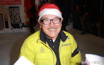 香港老戏骨出道28年过半百(十位香港老戏骨)(6)