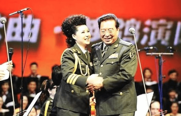 陈思思李双江事件是真的吗(陈思思与李双江是什么关系)