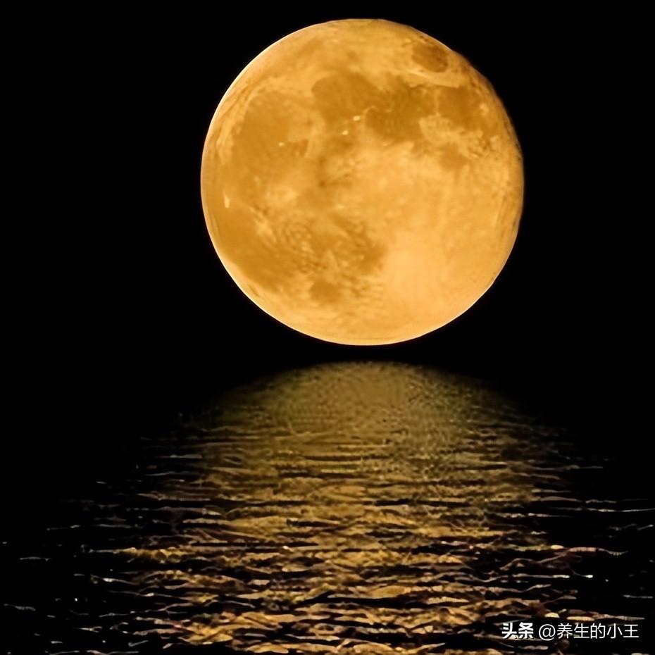 中秋节的真正来历传说(中秋节的来历和寓意)