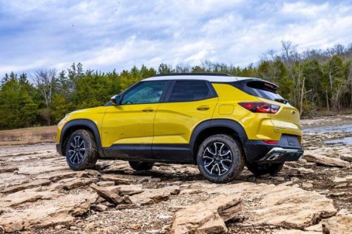 雪佛兰trailblazer中文名(雪佛兰科沃兹)-第1张图片-