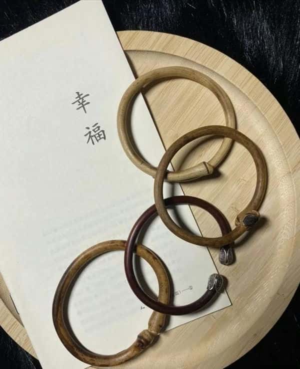 鸡血藤手镯怎么样（鸡血藤手镯一般多少钱）