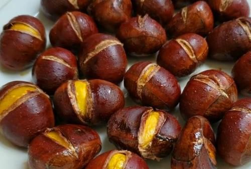 板栗放冰箱冷冻后，怎样能快速去壳去皮