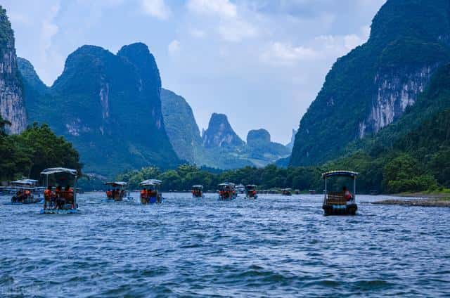 国内最值得去的十大旅游胜地（国内旅游必去的十大地方排名）