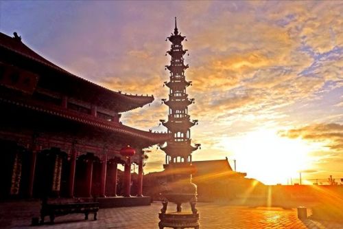 农历4月初八是什么日子(农历4月初八是什么星座?)-第1张图片-