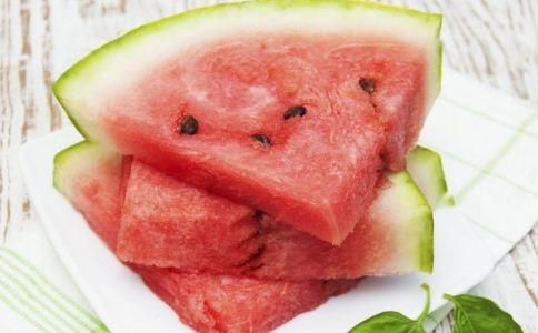 吃西瓜中毒是什么症状,怎么治疗(吃西瓜中毒死亡23 人)-第2张图片-