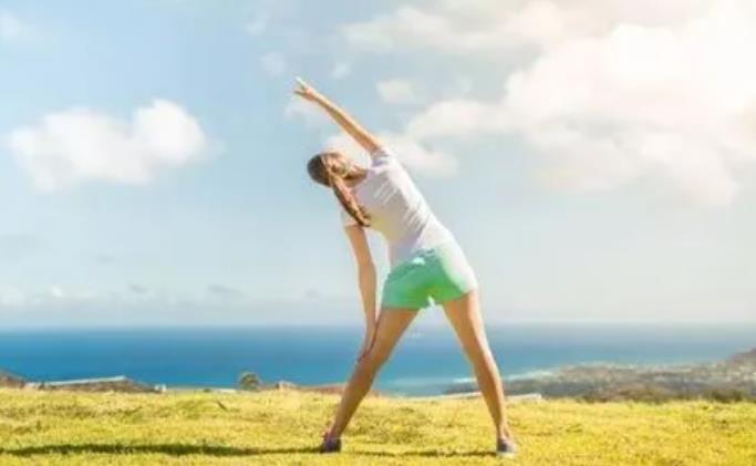 为什么感觉怀孕50天越躺越累?如何缓解孕期疲惫?.jpg 为什么感觉怀孕50天越躺越累?如何缓解孕期疲惫?.jpg